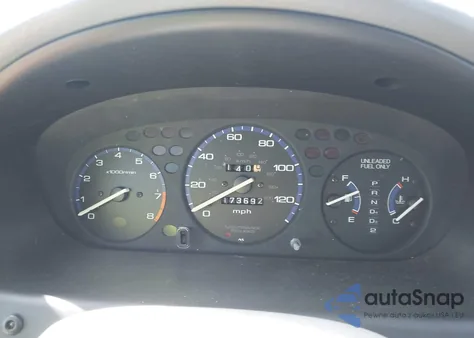 1998 Honda Civic Lx z USA, uszkodzony, nr VIN 1HGEJ667XWL002812